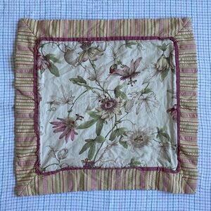 Set of 2 VINTAGE Linen Blend Floral Sofa Throw Pillow Covers Country Cottage